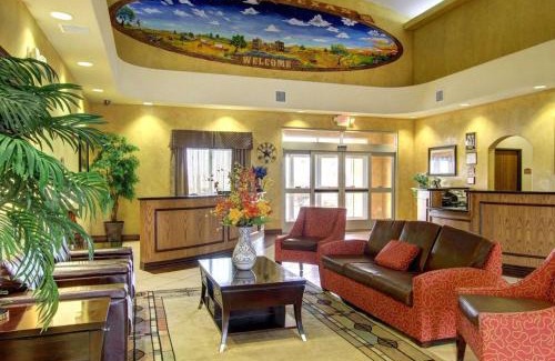 Alvarado Hotel | Comfort Inn & Suites