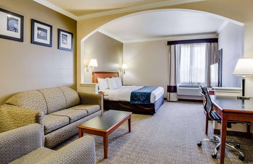 Deer Park Hotel | Comfort Suites Deer Park Pasadena