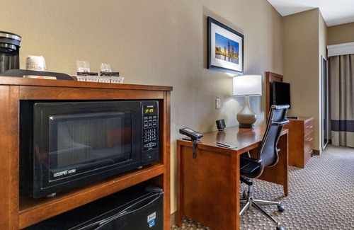 Bay Area Hotel | Comfort Suites Near Texas A&M University - Corpus Christi
