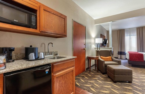Rolla Hotel | Comfort Suites Rolla