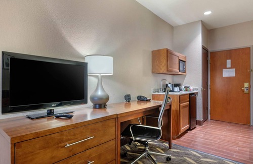 Rolla Hotel | Comfort Suites Rolla