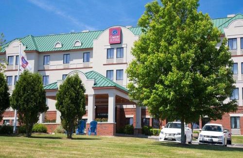 West Warwick Hotel | Comfort Suites West Warwick - Providence