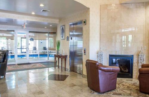 West Warwick Hotel | Comfort Suites West Warwick - Providence