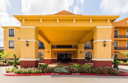 Westchase Hotel | Comfort Suites Westchase Houston Energy Corridor