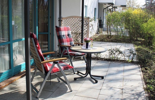 Kuhlungsborn Ost Apartment | Comfortable vacation apartment Antonia in Kühlungsborn with terrace and close to the beach