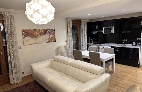 Annecy Apartment | Comfortable 3-room apartment in the heart of town