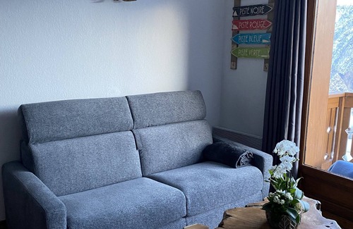 Orcieres Apartment | Comfortable 3P Pied de pistes, south-facing terrace with mountain view, garage-Chalet d'Orcieres