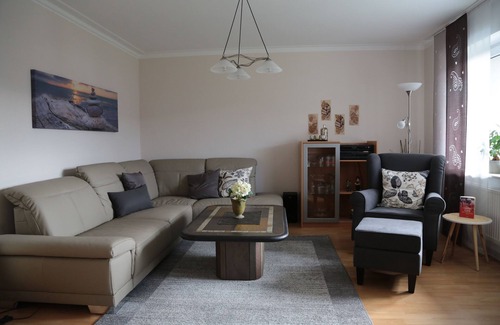 Oberstadtfeld Apartment | comfortable 4 star apartment with large terrace and beautiful panorama
