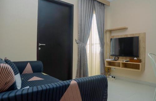 Pondokcina Apartment | Comfortable and Beautiful 1BR Apartment at Atlanta Residence By Travelio