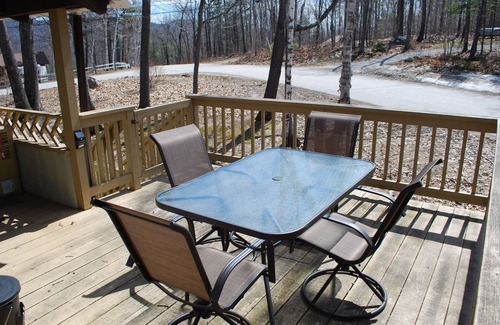 Birch Hill House | Comfortable and contemporary 3 Bed, 2 bath home in a great location.