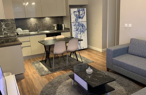 Zeytinburnu Apartment | Comfortable and near