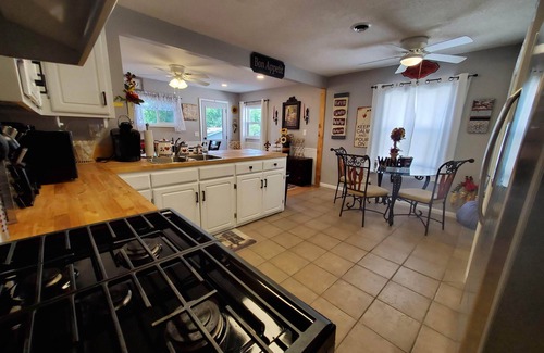 St. Marys House | Comfortable and relaxing Cottage getaway.