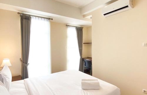 Cikarang Apartment | Comfortable and Strategic 1BR at Vasanta Innopark Apartment By Travelio