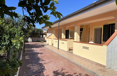 Cropani Marina Apartment | Comfortable Apartment with Beach Service Included