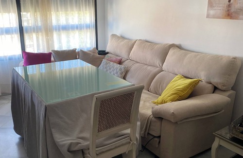 Triana Apartment | Comfortable apartment in TRIANA, close to everything you want to see!