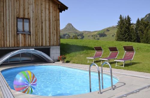 Damuels Apartment | Comfortable Apartment in Damüls with Swimming Pool