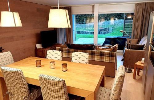 Laax Apartment | Comfortable apartment near the ski station with parking