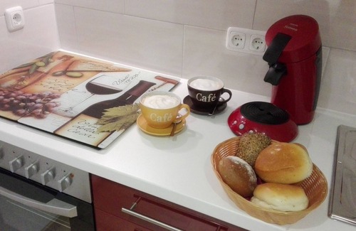 Aachen Apartment | Comfortable apartment with sep. Input u. Top connection u to Aachen. Eifel