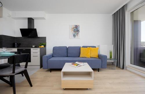 Bialoleka Apartment | Comfortable Apartment with Parking by Noclegi Renters