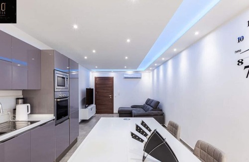 Pieta Apartment | Comfortable, beautiful APT in the centre + WIFI