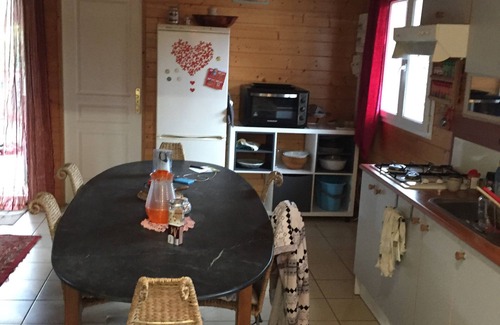 Bias House | Comfortable chalet with private garden 4 km from the ocean in the Landes forest