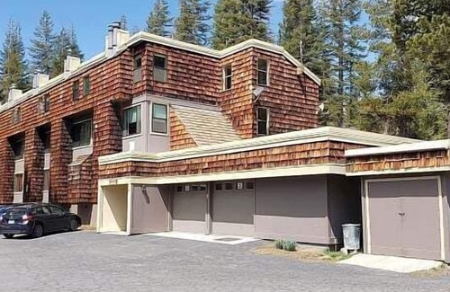 Bear Valley Condo | Comfortable Condo Great Location- Tamarack #12 by Bear Valley Vacation Rentals