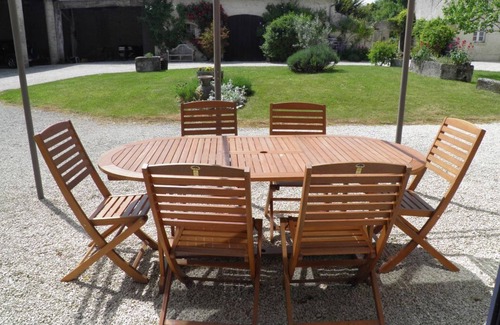 Haimps Cottage | Comfortable cottage for 6 people with swimming pool in lush greenery