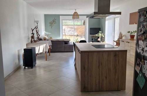 Sauvigny House | Comfortable country house