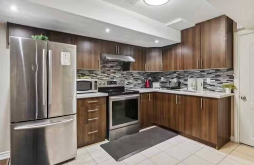 Brampton House | Comfortable & Cozy 2BR Hideaway