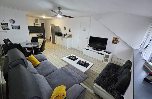 Hericourt Apartment | Comfortable F3