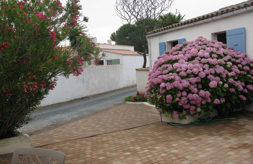 Le Bois-Plage-en-Re Villa | Comfortable villa located by the sea excellent performance. classified 3 stars