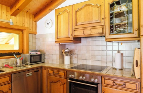 Ormont-Dessus Apartment | Comfortable, friendly apartment with beautiful mountain views