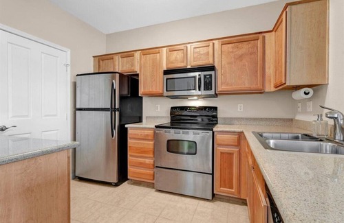 Seven Hills Condo | Comfortable Henderson Condo With Strip Views