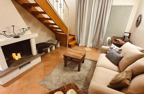 Centro Direzionale Apartment | Comfortable Home 6 min from Central Station