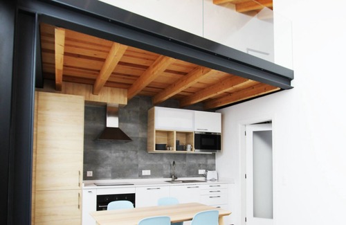 Evora House | Comfortable home for family visits.