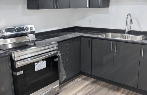 Brampton Apartment | Comfortable homely stay while travelling