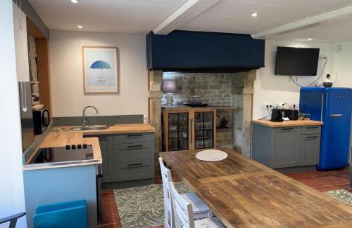 Saint-Come-du-Mont House | Comfortable house for 4 guests in Saint-Côme-du-Mont