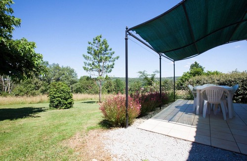 Salviac House | Comfortable house with heated pool between Sarlat and Cahors
