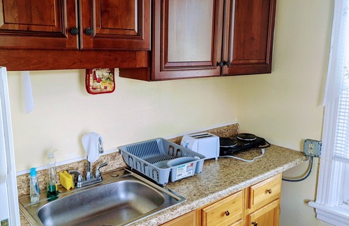 Enola Apartment | Comfortable one-bedroom unit with private parking