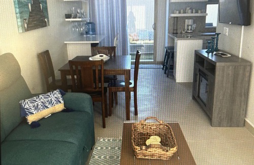 Colinas del Mar House | Comfortable safe gated community, located 12 min away from Valle de Guadalupe.