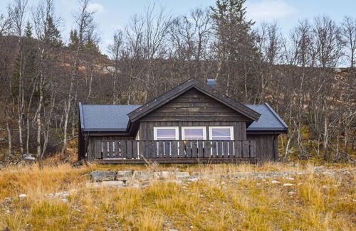 Atra House | Comfortable, spacious cottage with fantastic view of forests and mountains.