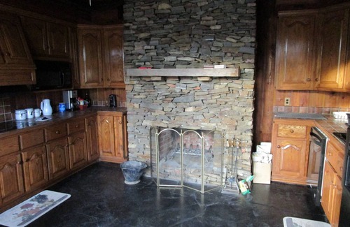 Bristol House | Comfortable spacious vacation get away. Four fireplaces, front porch and patio.