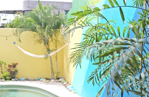 Rinconada Apartment | Comfortable Studio - Fast wifi, King bed, Pool, Near Beach, AC