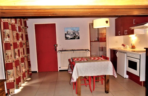 La Clusaz Apartment | Comfortable studio for 3 people on the edge of the ski slopes at La Clusaz
