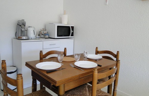 Chauffailles Apartment | Comfortable studio with view of pond and Chateau
