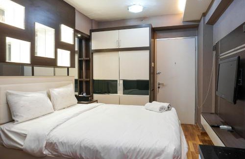 Pluit Apartment | Comfortable Studio @ Green Bay Pluit Apartment By Travelio