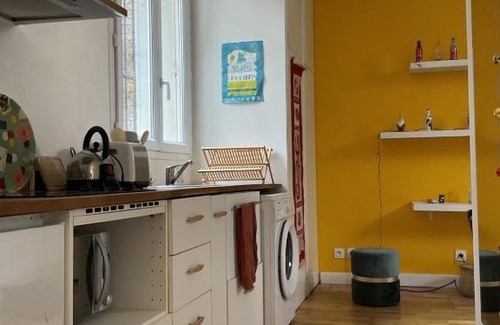 Saint-Fargeau Apartment | Comfortable studio in Ménilmontant