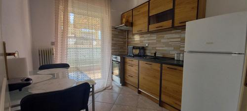 Thermi Apartment | Comfortable Thermi apartment near SKG Airport