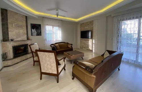 Iskele Mahallesi Villa | Comfortable villa with garden in “Urla İskele”