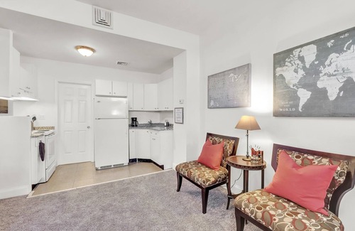 Germantown Apartment | Comfy 1BR in East Germantown